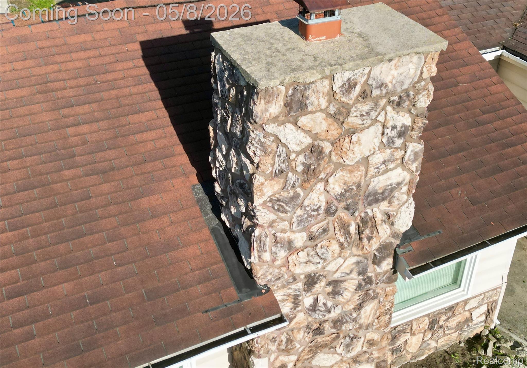 1930 Chelan Street E