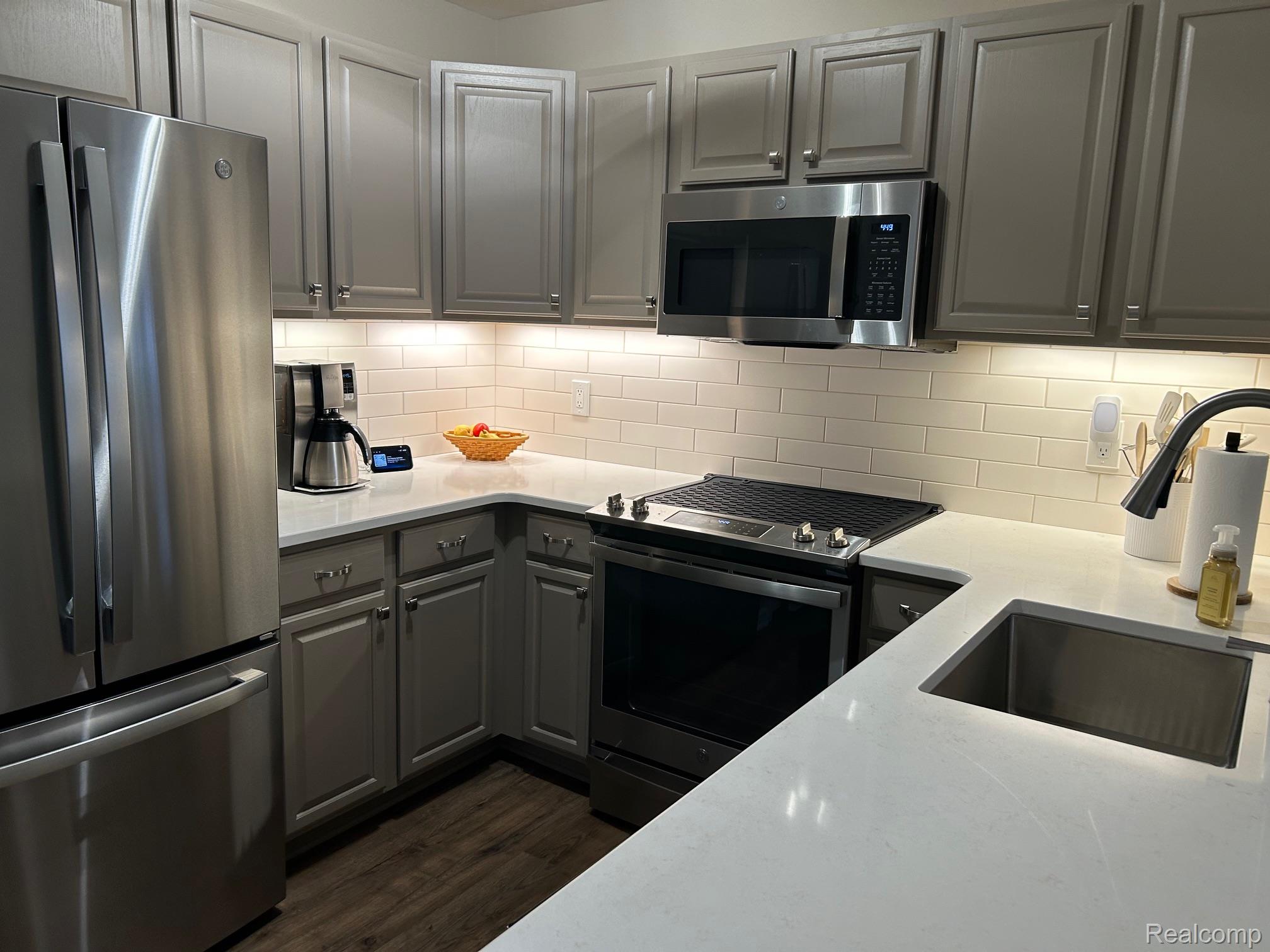 29280 Red Maple Drive 105