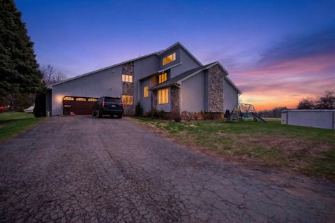 7551 Tucker Lane Leoni Township MI 49201