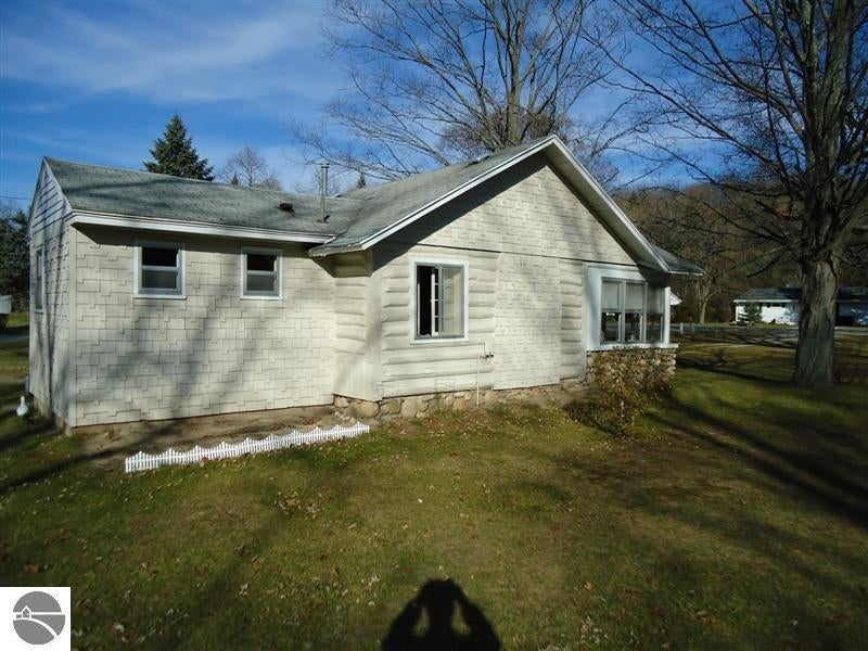 2700 Pinebrook Road
