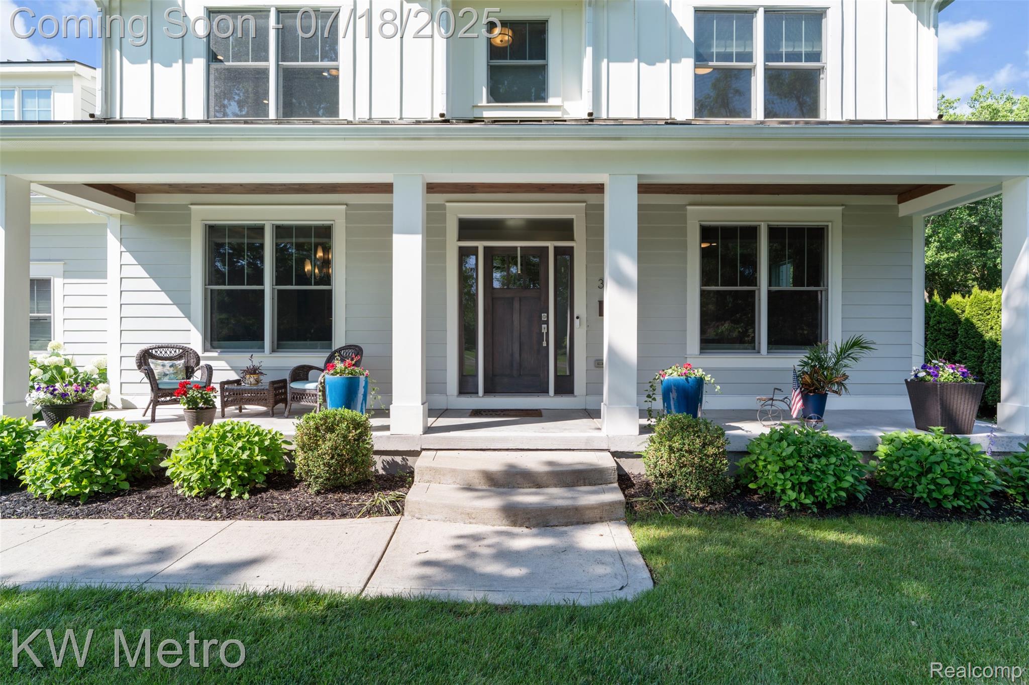 3591 Paddington DR Drive