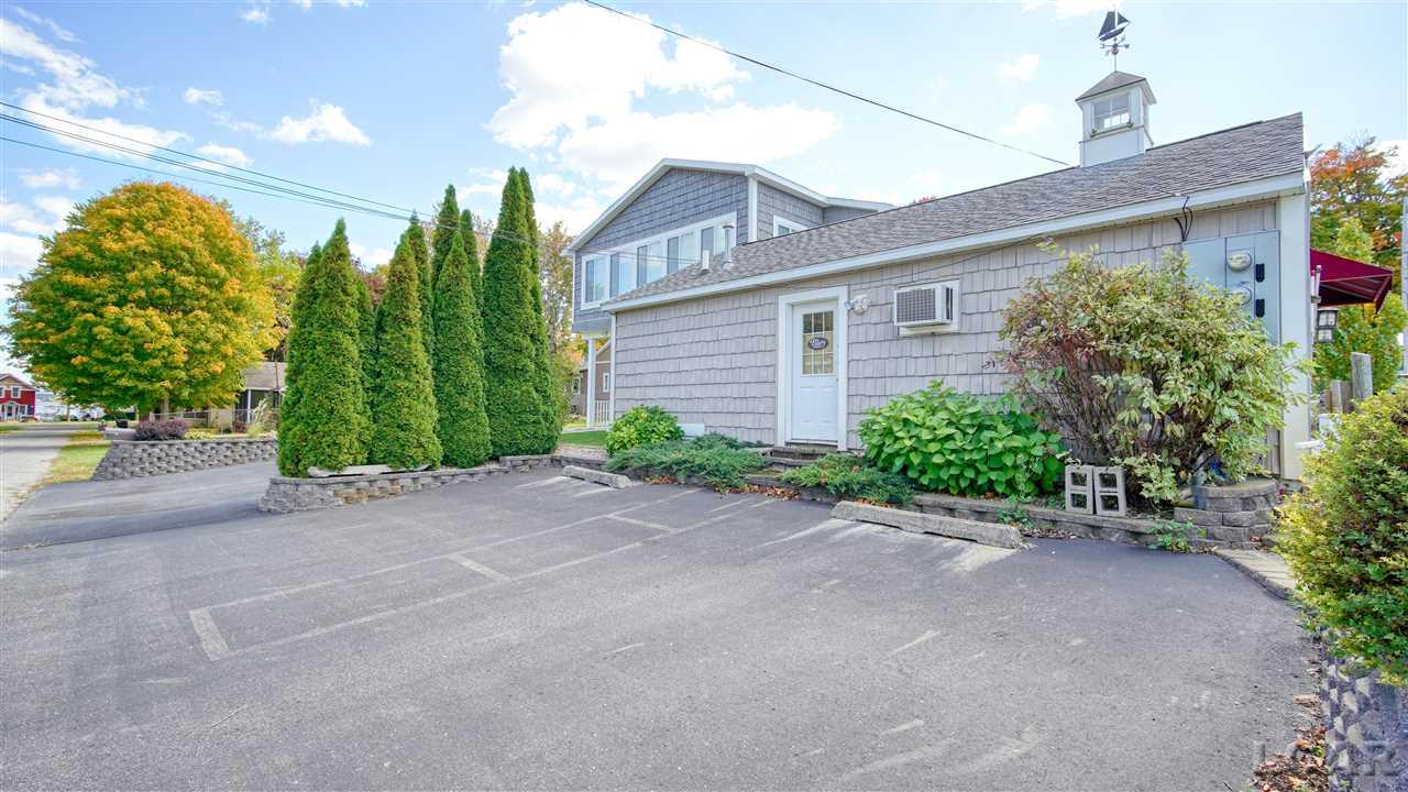 129 Devils Lake Highway