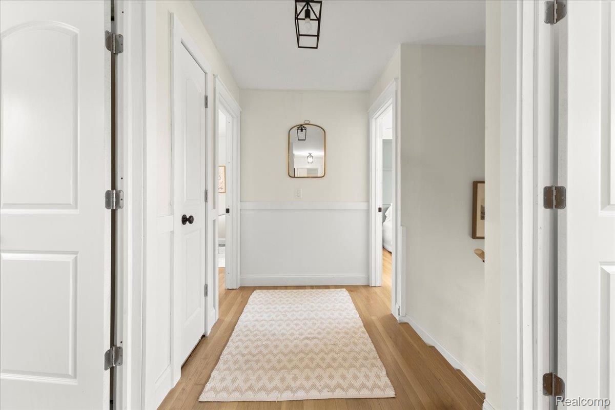 Utica, Michigan 48316, United States, 5 Bedrooms Bedrooms, ,3 BathroomsBathrooms,Residential,Active,254303