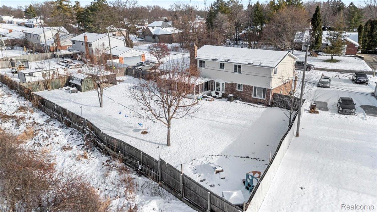 Utica, Michigan 48316, United States, 5 Bedrooms Bedrooms, ,3 BathroomsBathrooms,Residential,Active,254303