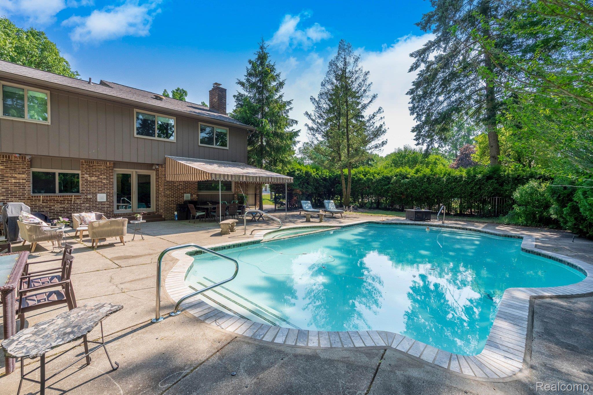 5156 Chestershire Court