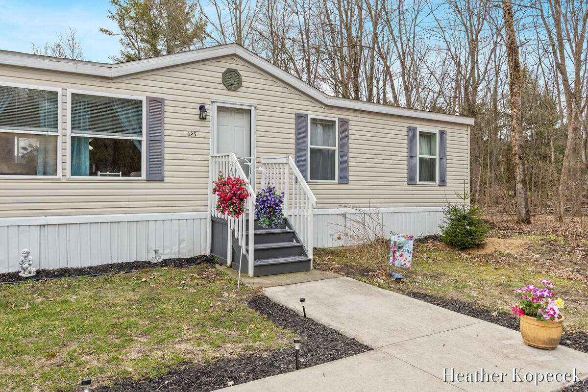125 San Souci Drive NW