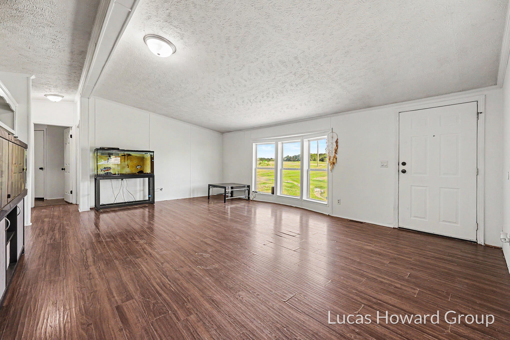 6088 W 1 Mile Road