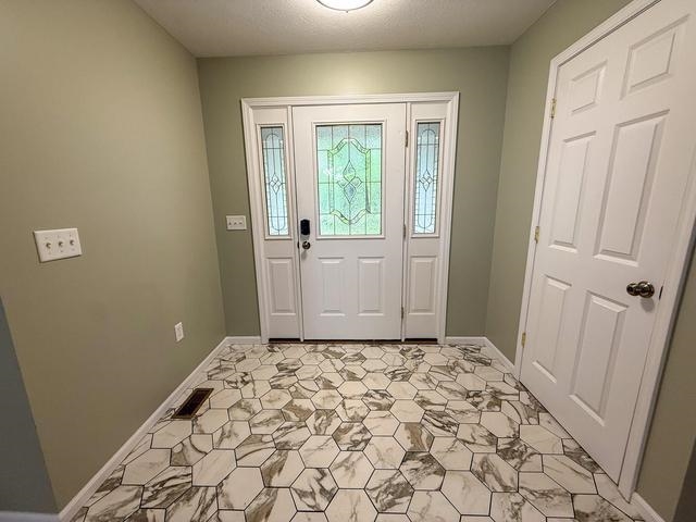 3120 Kens Place