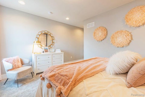 Tiny photo for 4417 EDISON Boulevard, Fenton City, MI 48451 (MLS # 20261085211)