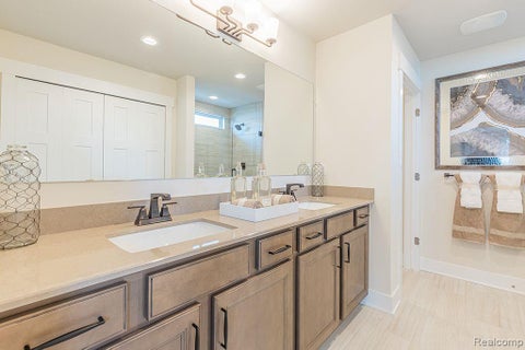 Tiny photo for 4417 EDISON Boulevard, Fenton City, MI 48451 (MLS # 20261085211)