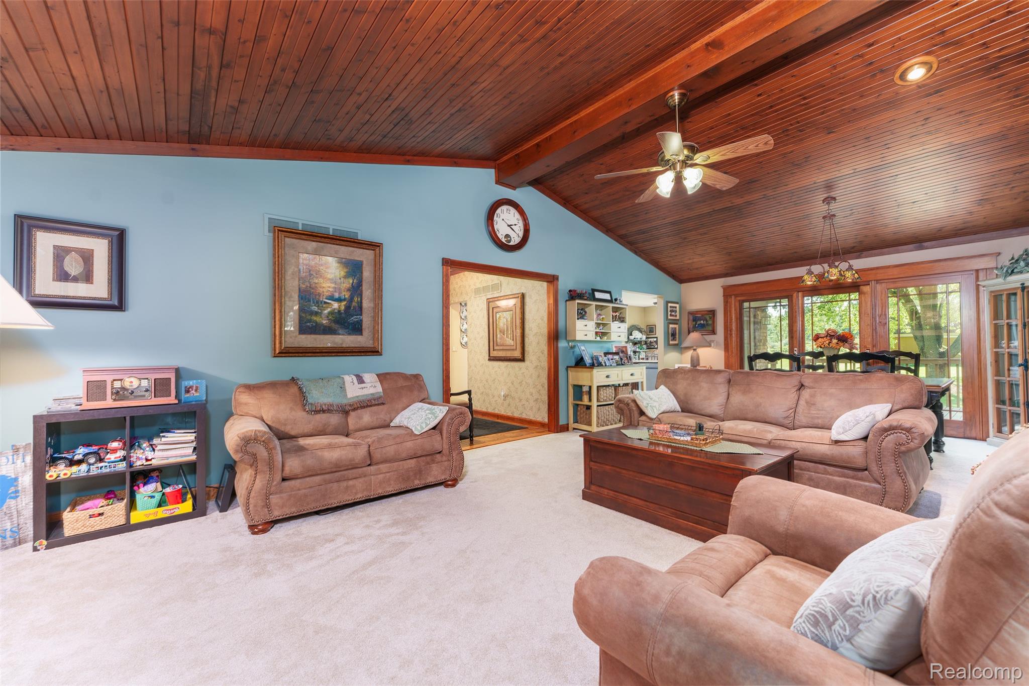 6209 Raddatz Road