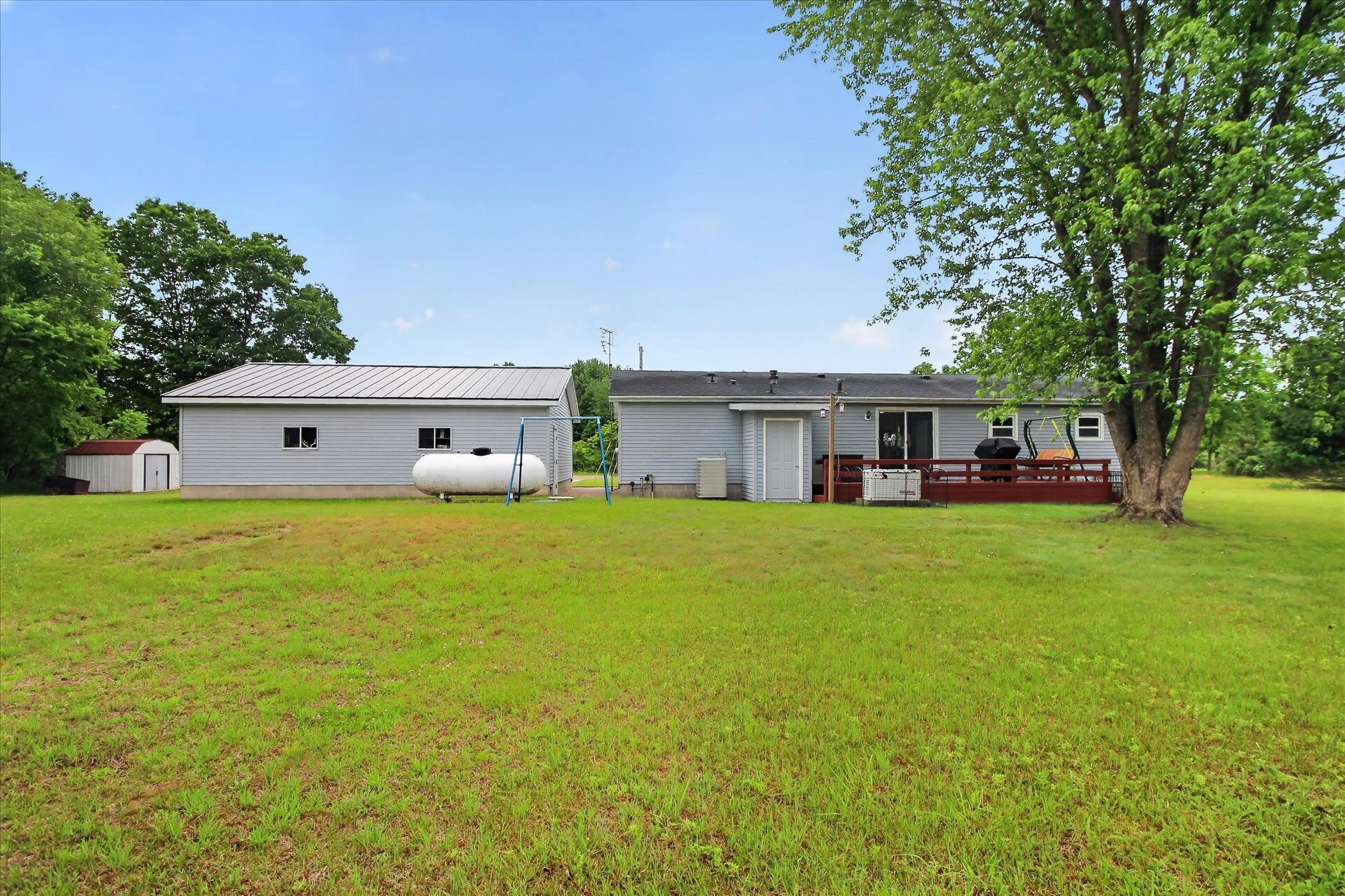 3333 N Ferris Road