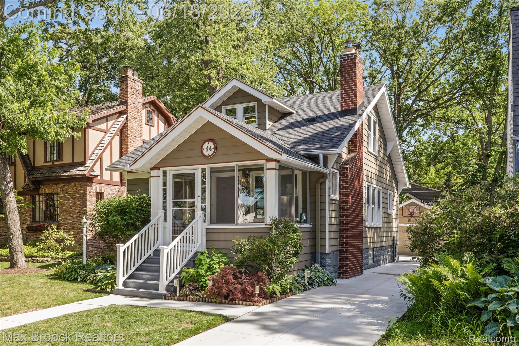 44 Kensington Boulevard
