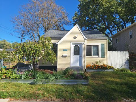 2146 Martin Road Ferndale City MI 48220