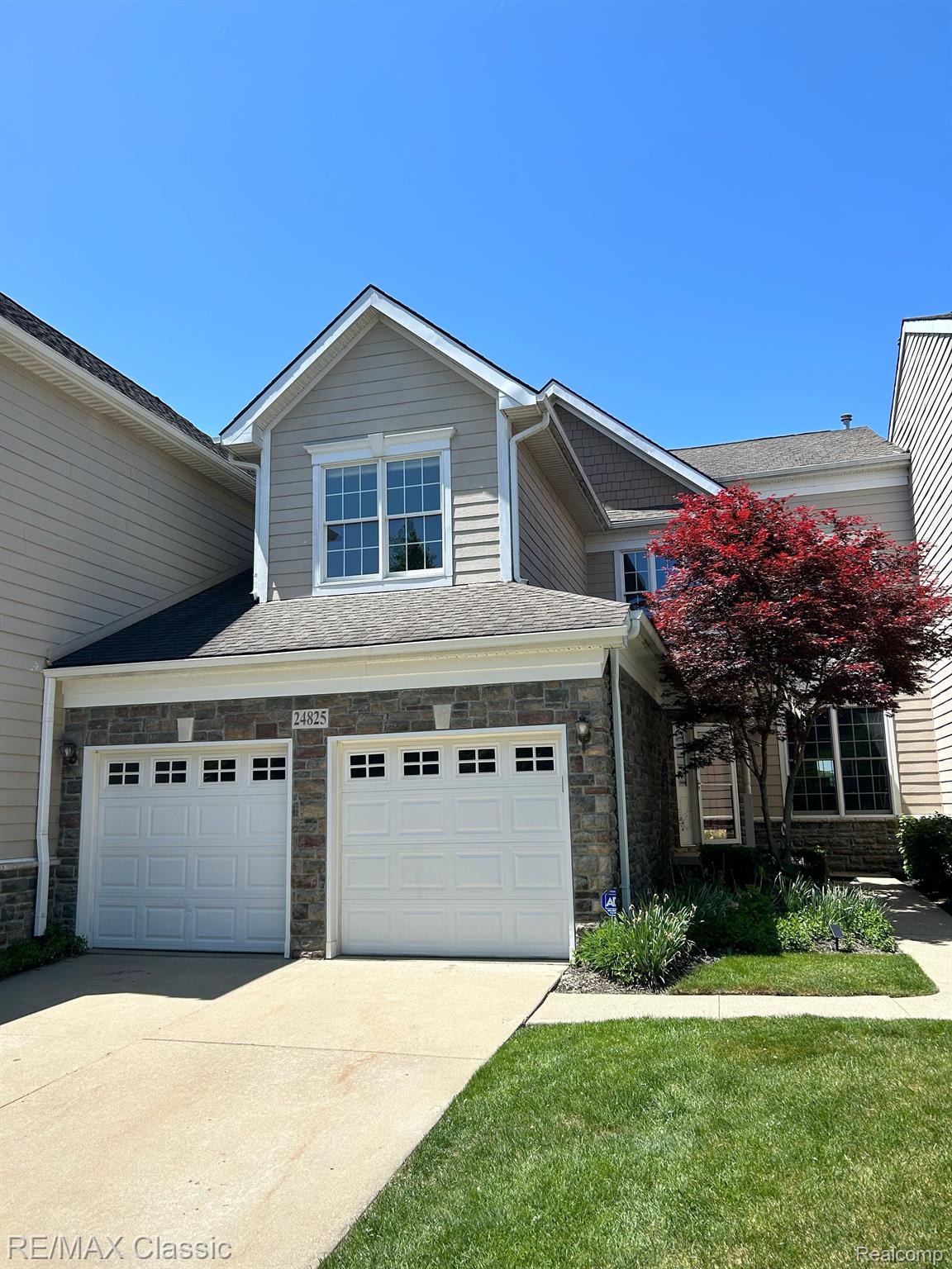 24825 REEDS POINTE Drive