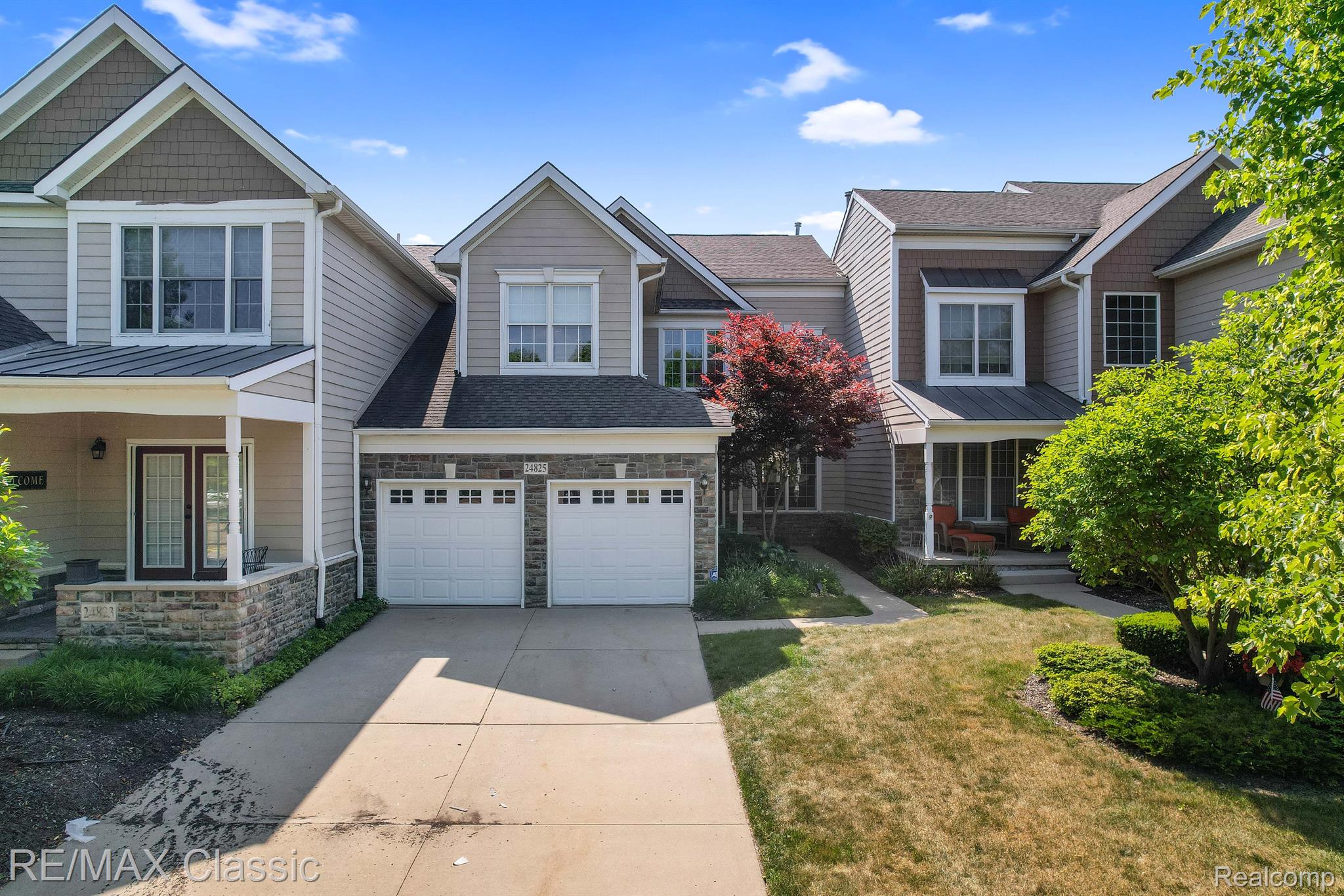24825 REEDS POINTE Drive
