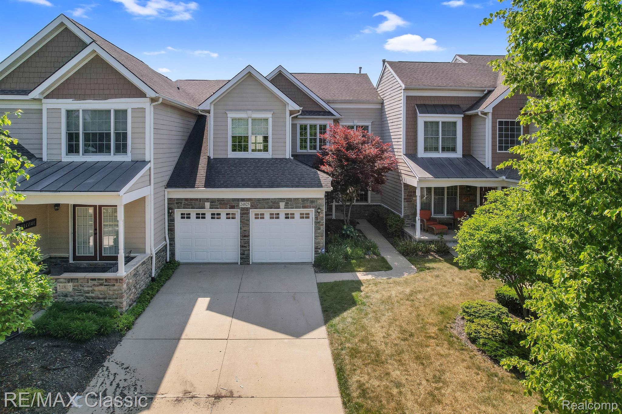 24825 REEDS POINTE Drive
