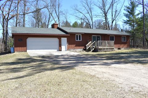 2369 S Riverbend Pleasant Plains Township MI 49304