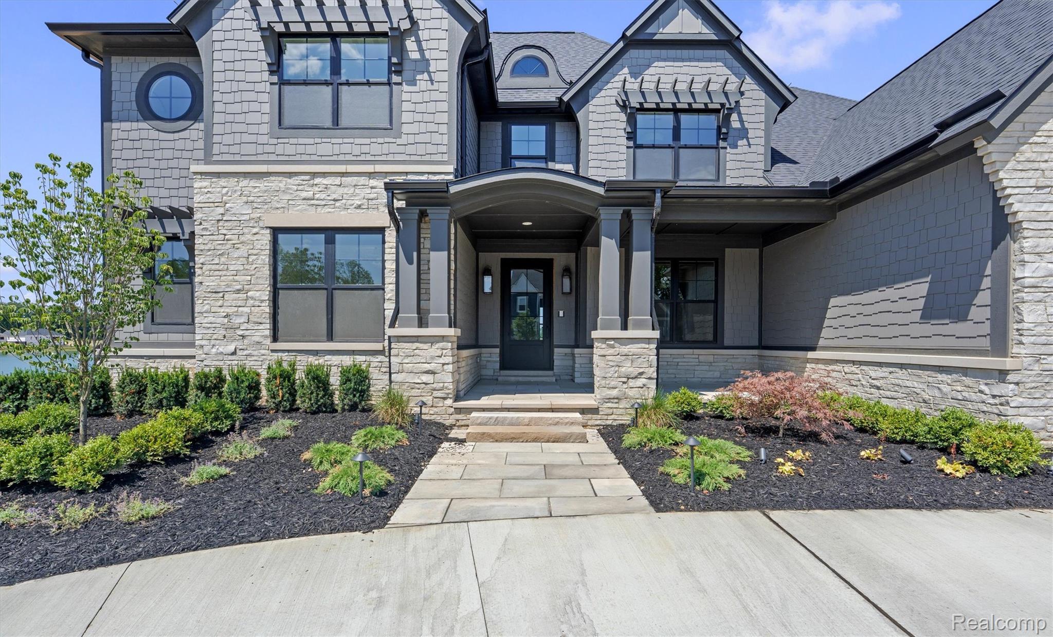 2519 Crystal Lake Drive