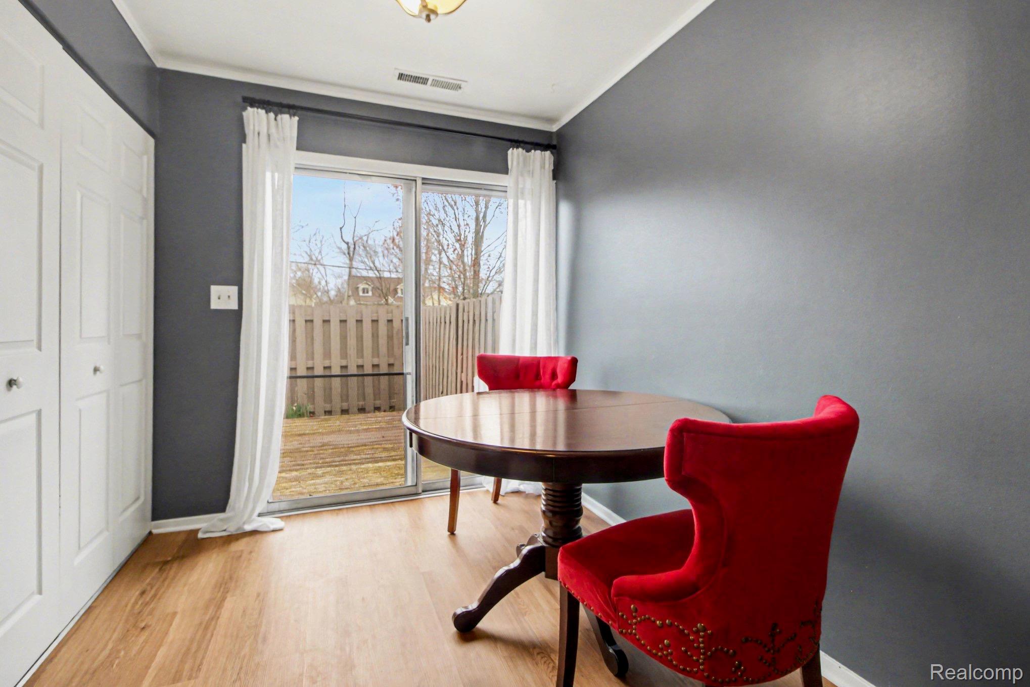 214 Riverbend Drive