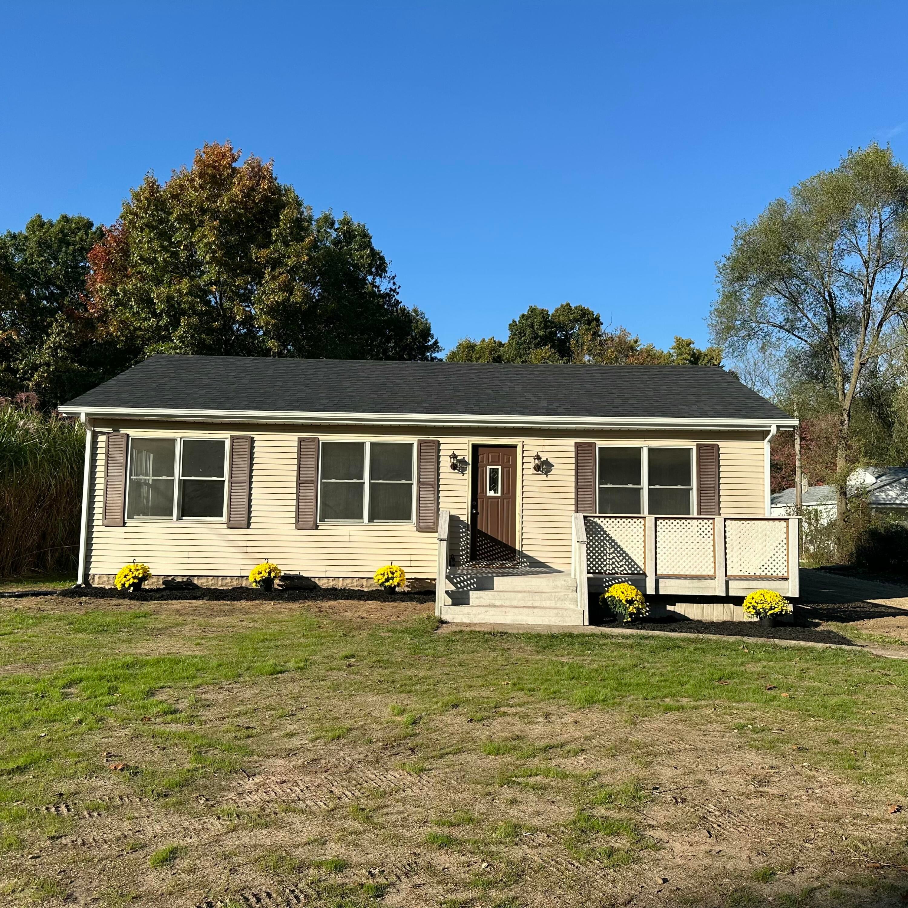 1403 Stateline Road