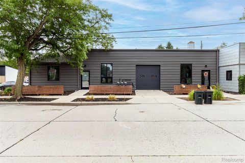1300 Batavia Avenue 1 Royal Oak City MI 48067