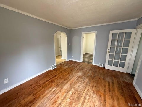 Tiny photo for 664 MELROSE Street, Pontiac City, MI 48340 (MLS # 20261068275)