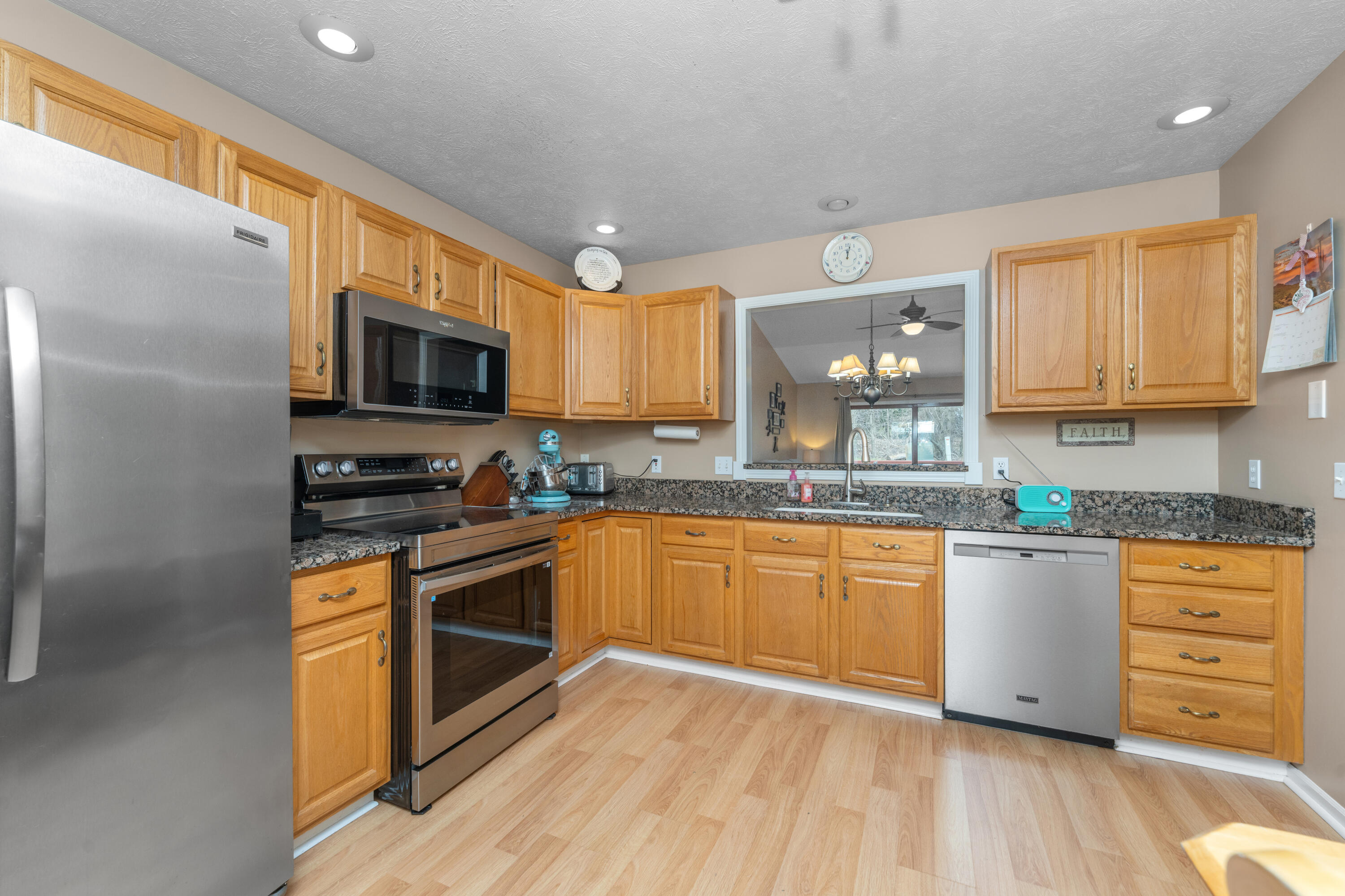 5953 Wood Valley Road