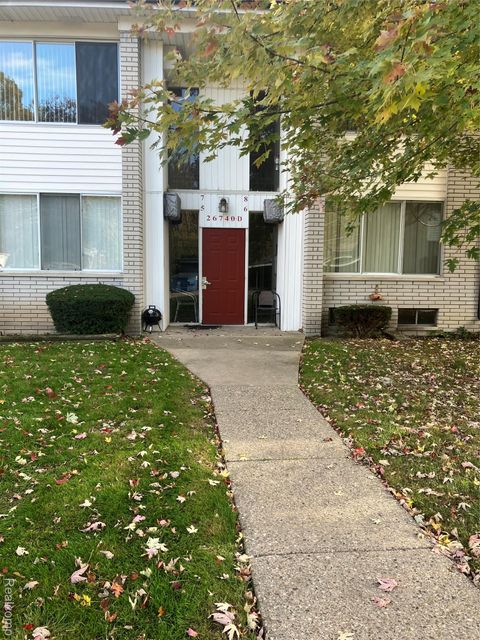 26740 Joy 8 Redford Charter Township MI 48329