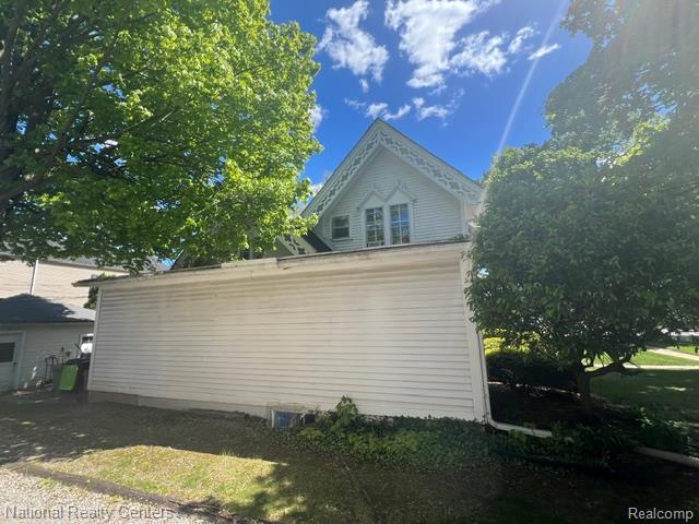 132 W Dunlap Street