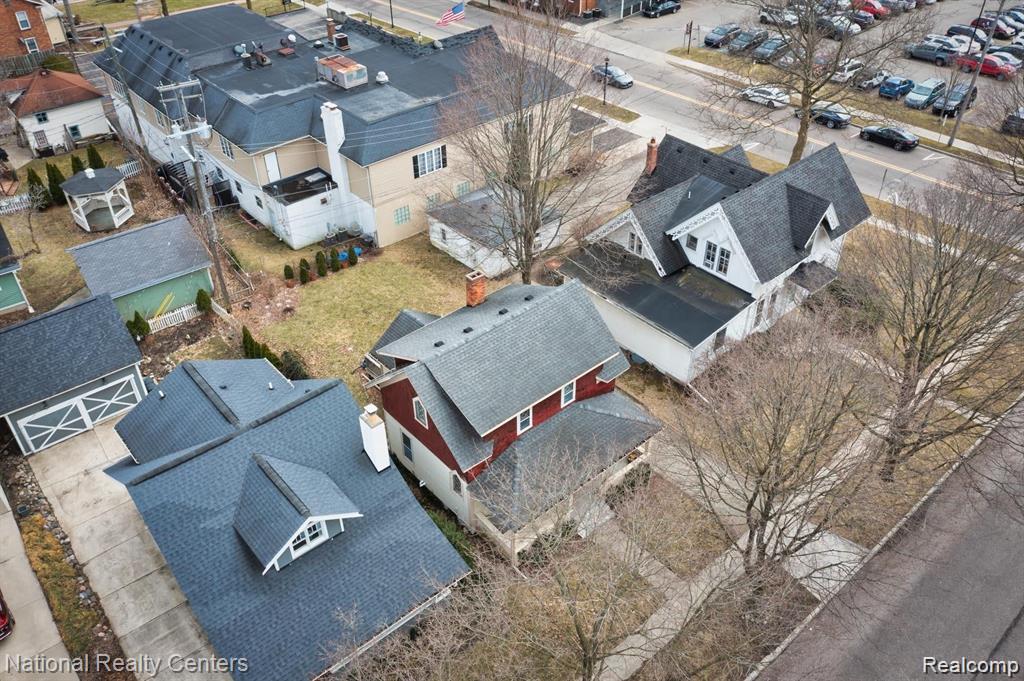 132 W Dunlap Street
