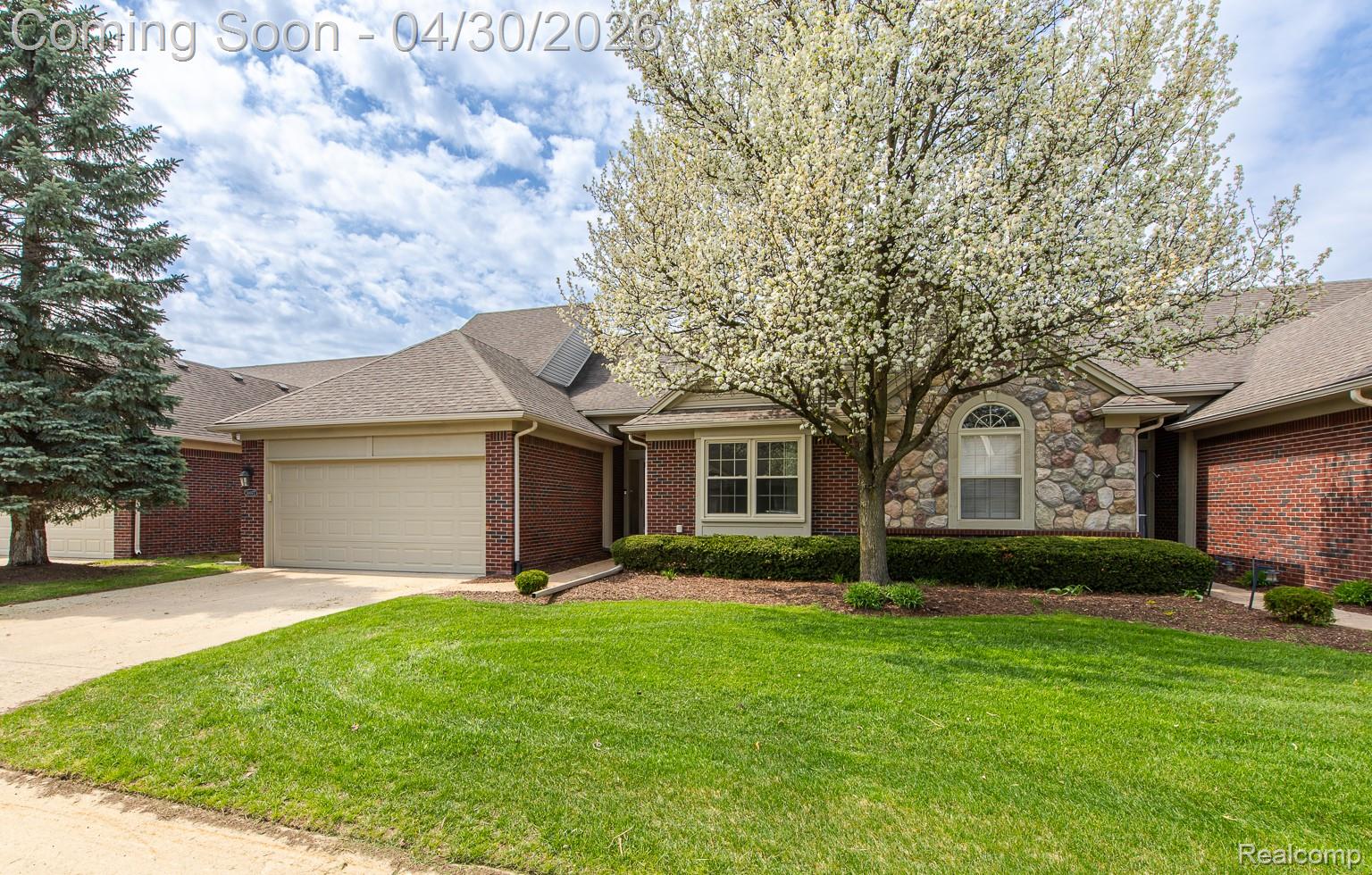 50077 Lexington Avenue E