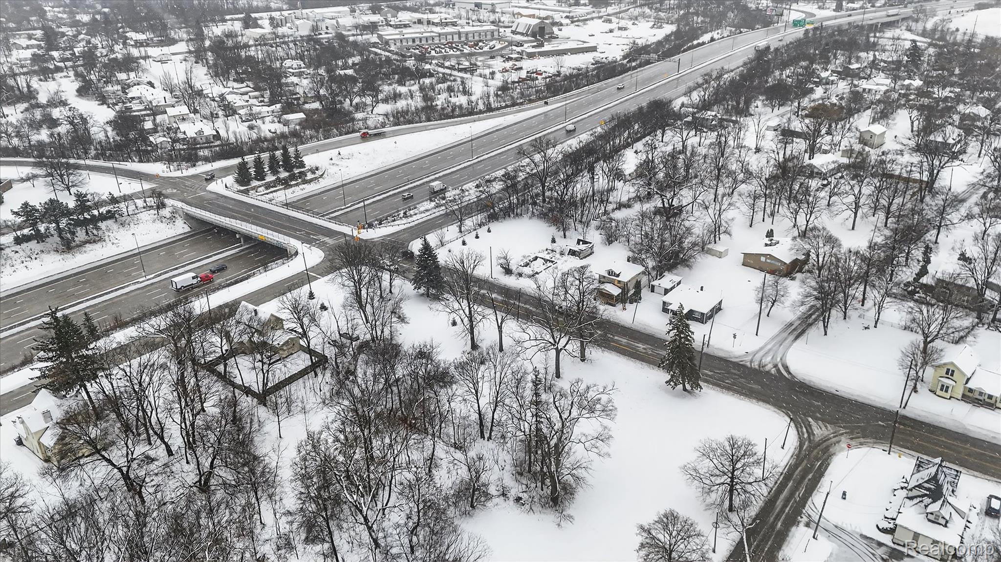 1215 S Grand Traverse Street