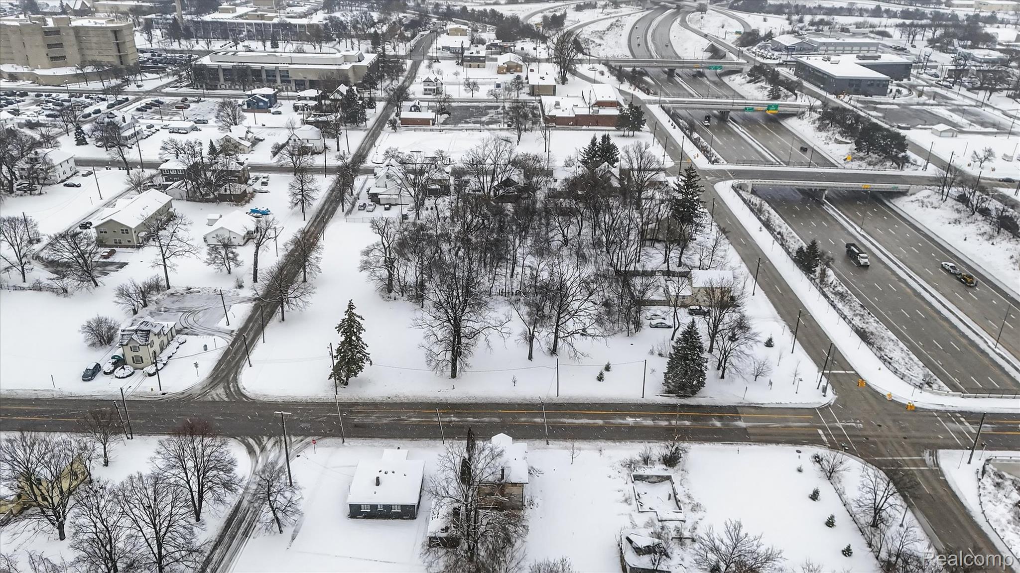 1215 S Grand Traverse Street