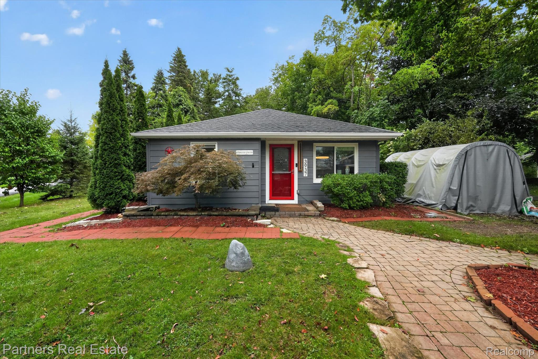 3937 Highcrest Drive