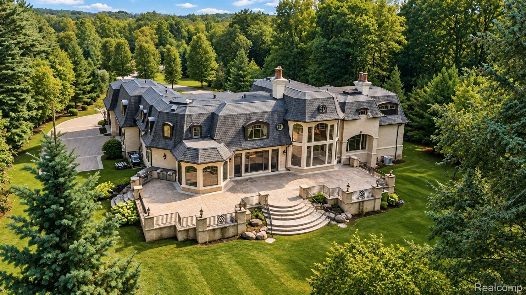 6250 Walnut Lake Road