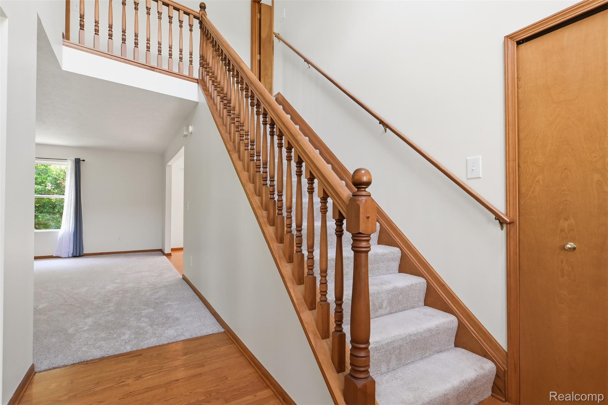 4482 Pleasant Valley Road