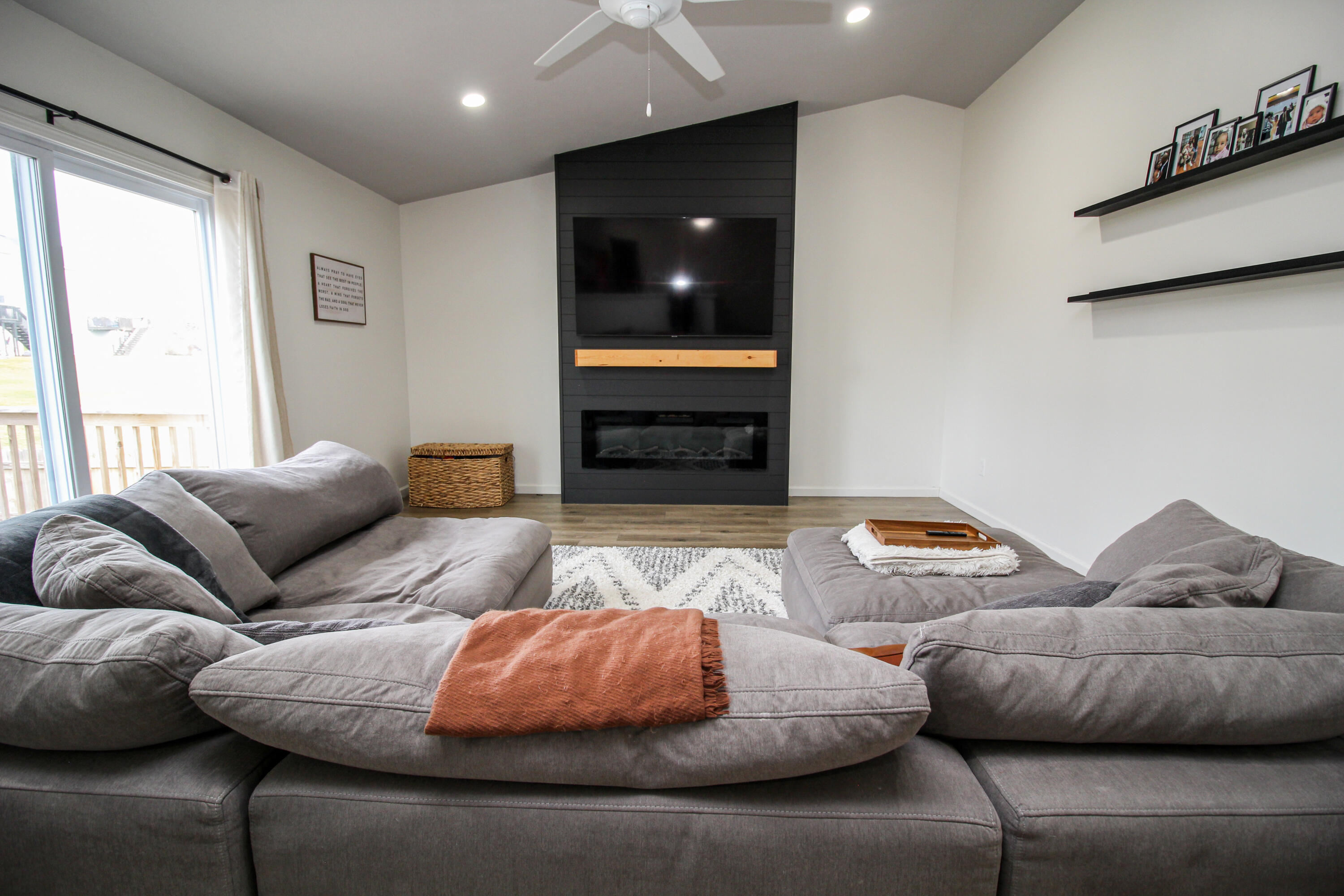 8509 E Sturtevant Avenue