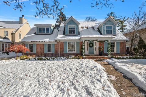 Photo of 180 Pilgrim Avenue, Birmingham City, MI 48009 (MLS # 20251058942)