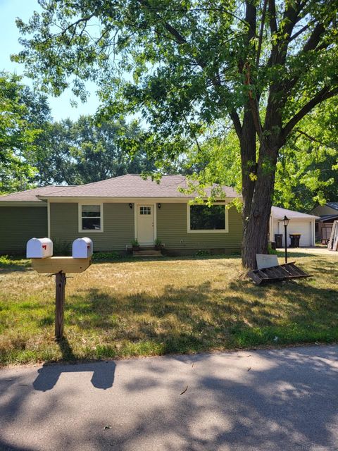 3843 Stuyvesant NE Avenue Plainfield Charter Township MI 49525