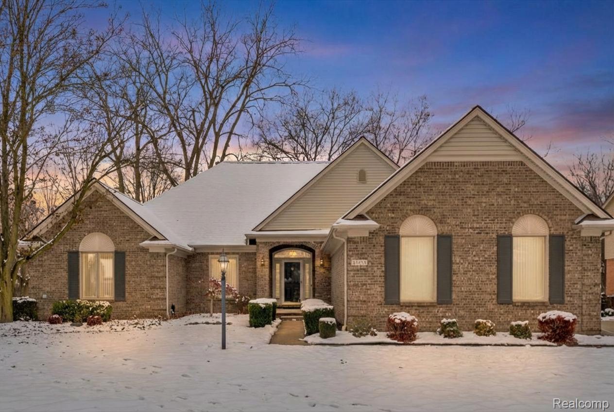 43855 Pinot Noir Drive