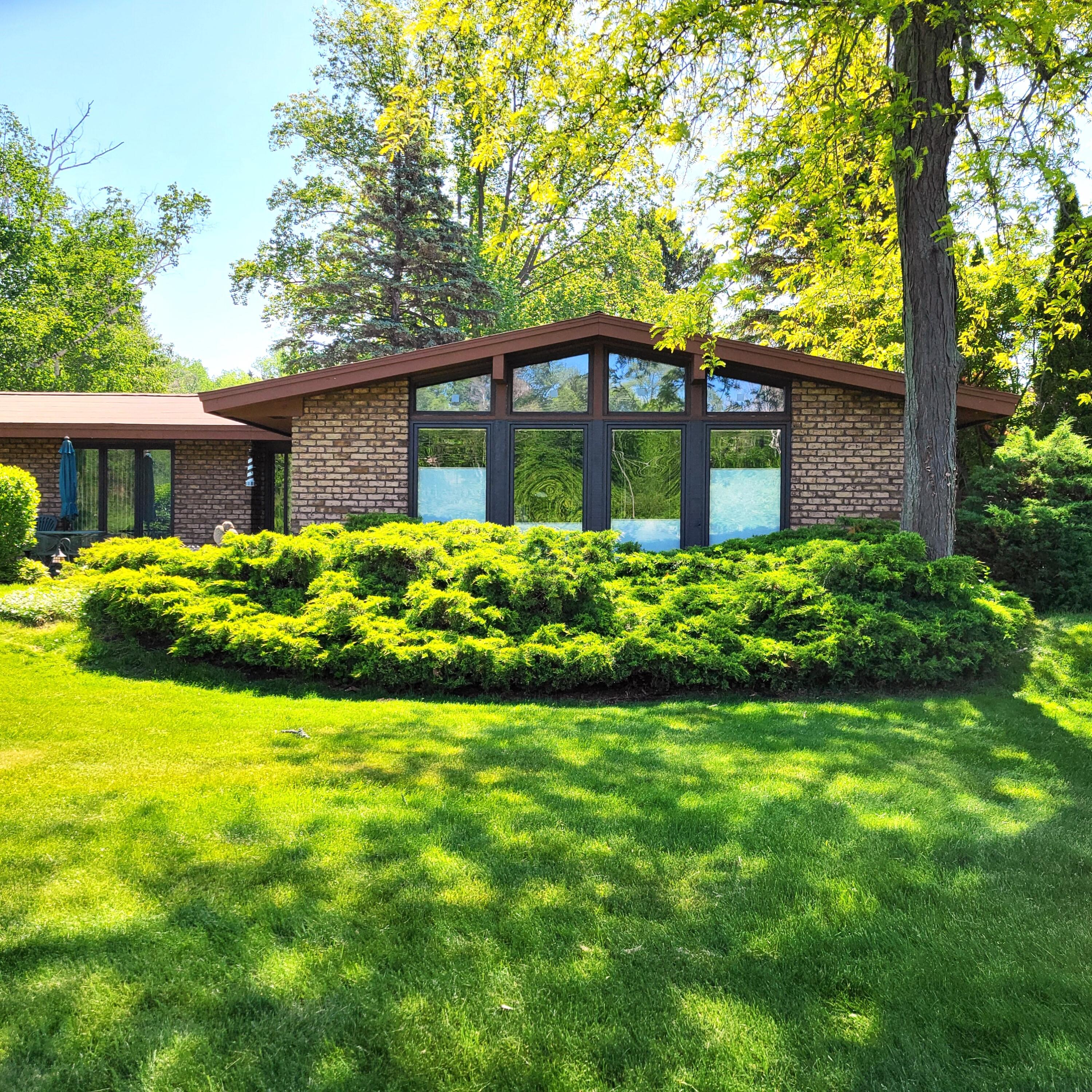 1519 Moccasin Trail