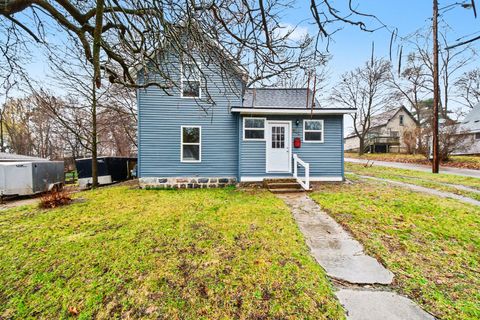 Tiny photo for 542 Ionia Street, Belding City, MI 48809 (MLS # 65026013463)