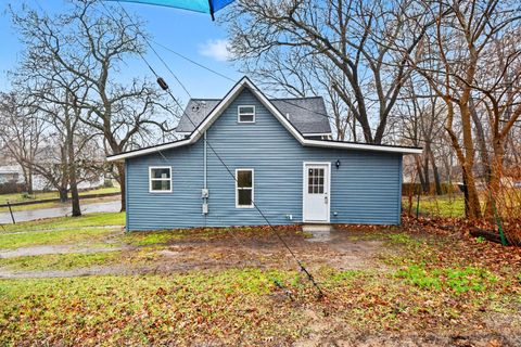 Tiny photo for 542 Ionia Street, Belding City, MI 48809 (MLS # 65026013463)