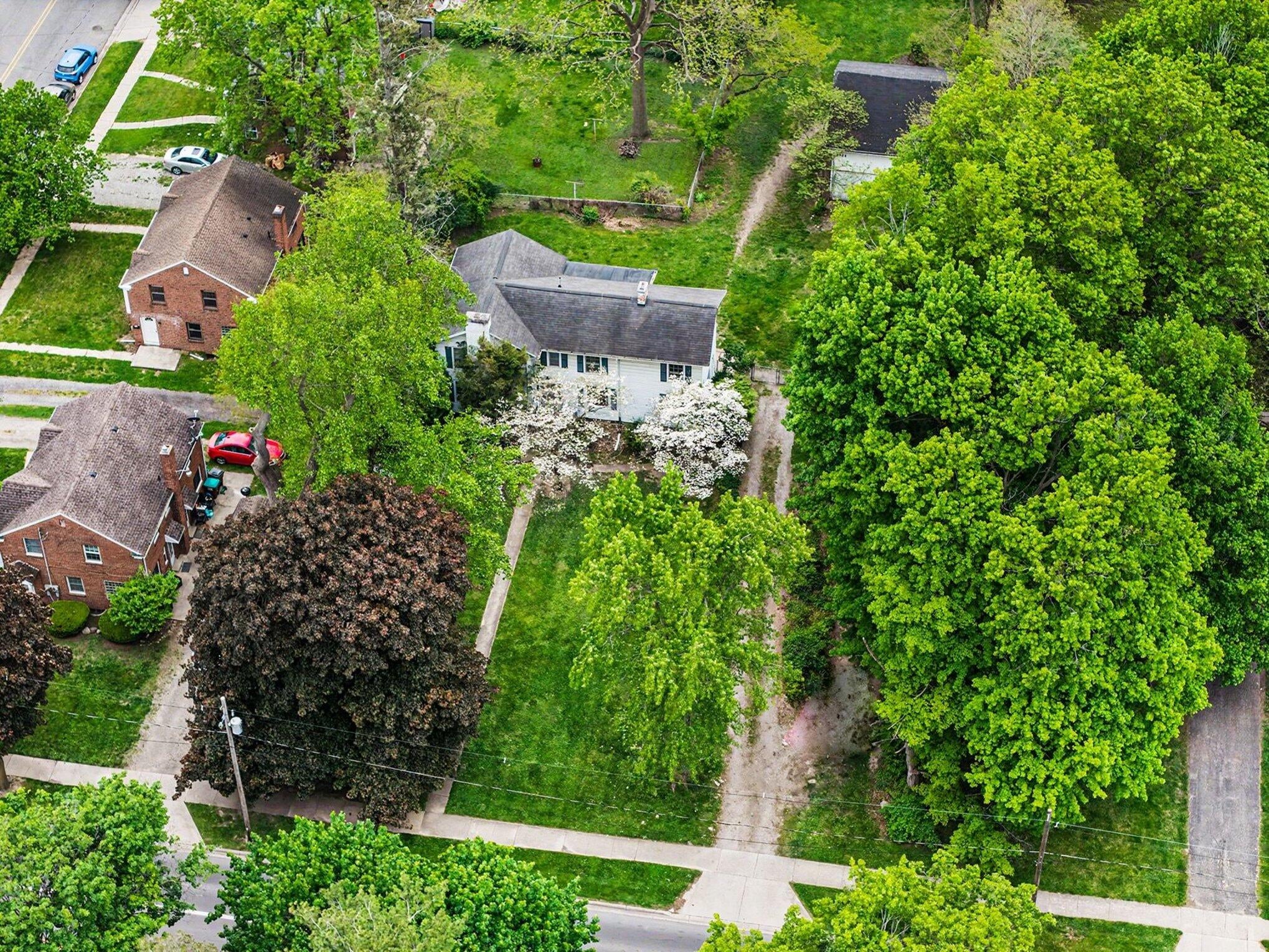 1011 W Maumee Street