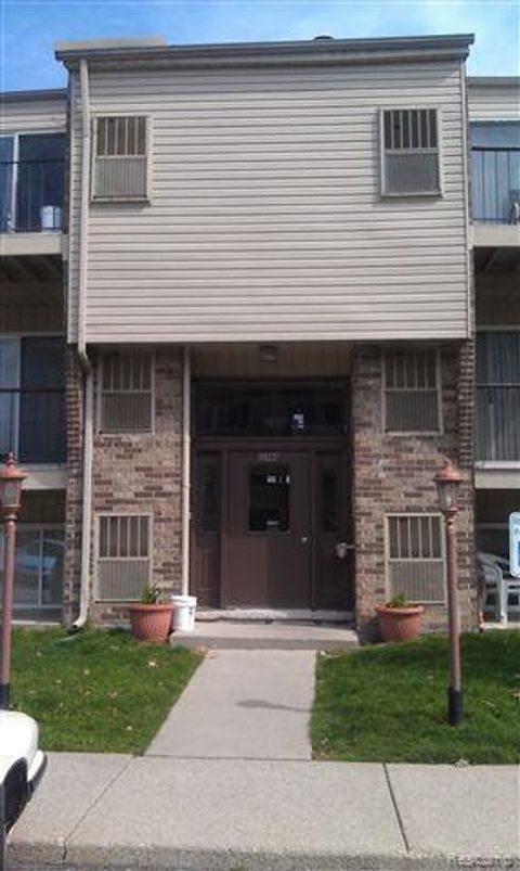 38272 Fairway Court 121A Clinton Charter Township MI 48038