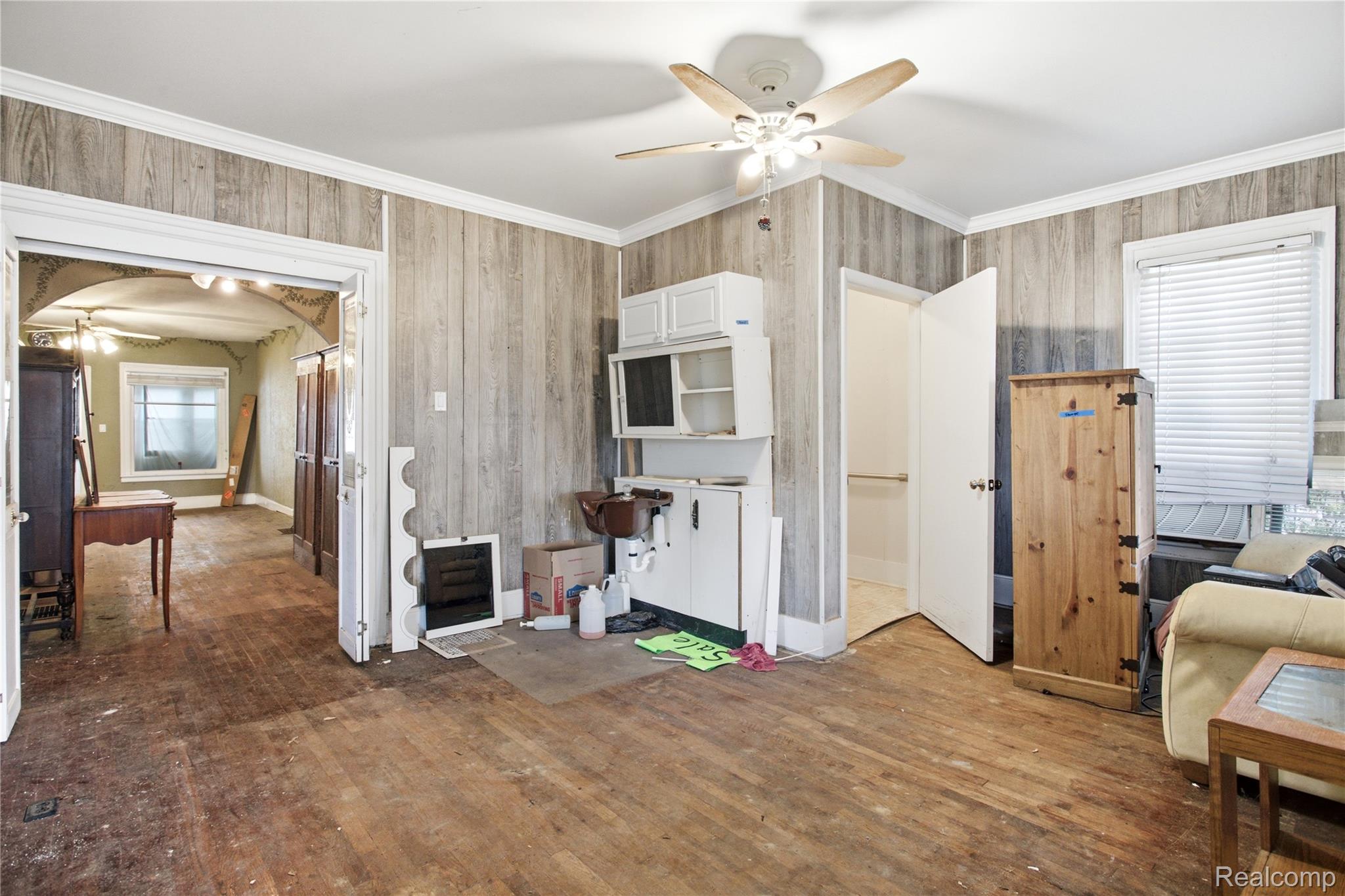 201 W Liberty Street