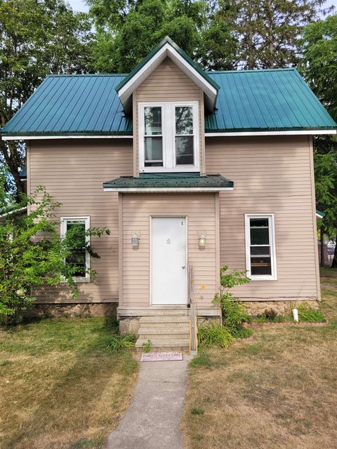 426 N State Street Alma City MI 48801