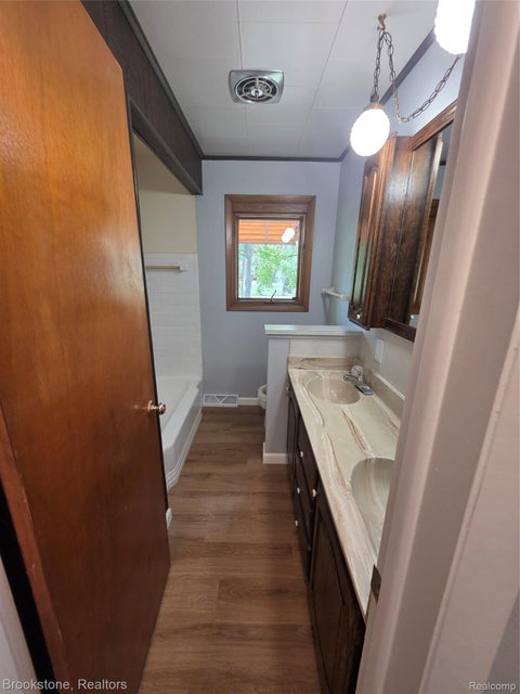 Tiny photo for 5467 Litchfield Drive, Flint Charter Township, MI 48532 (MLS # 20261085146)