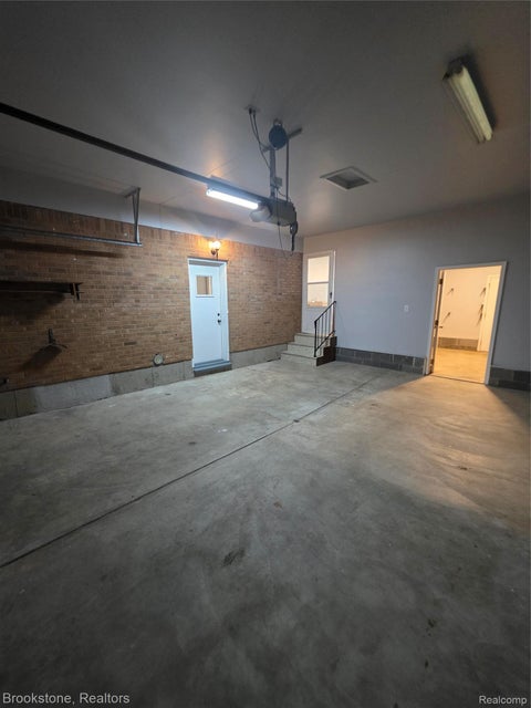Tiny photo for 5467 Litchfield Drive, Flint Charter Township, MI 48532 (MLS # 20261085146)